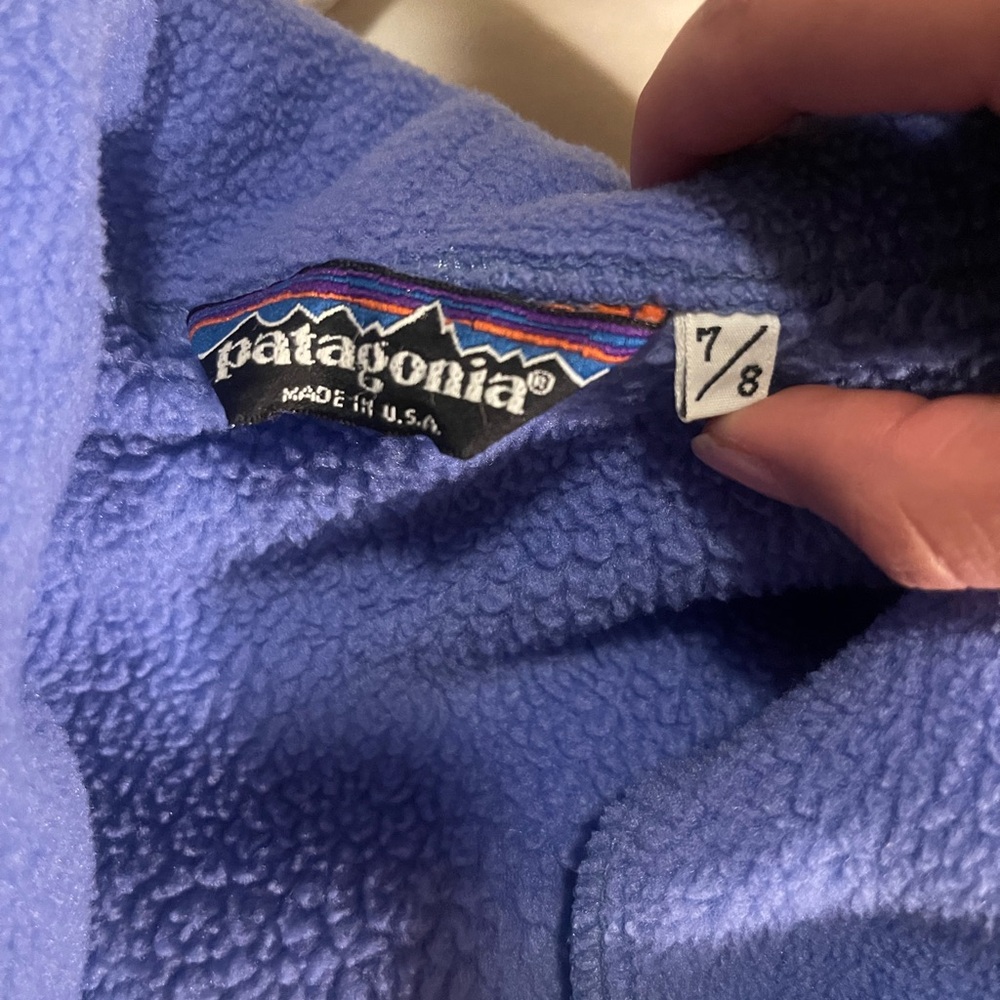 Patagonia blue Fleece Jacket (cropped) - Picture 2 of 6